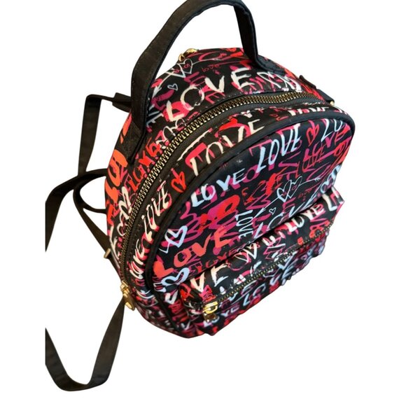 Trendy Mini Graffiti Style Backpack With Love Lettering Print & Adjustable Strap - Picture 3 of 7